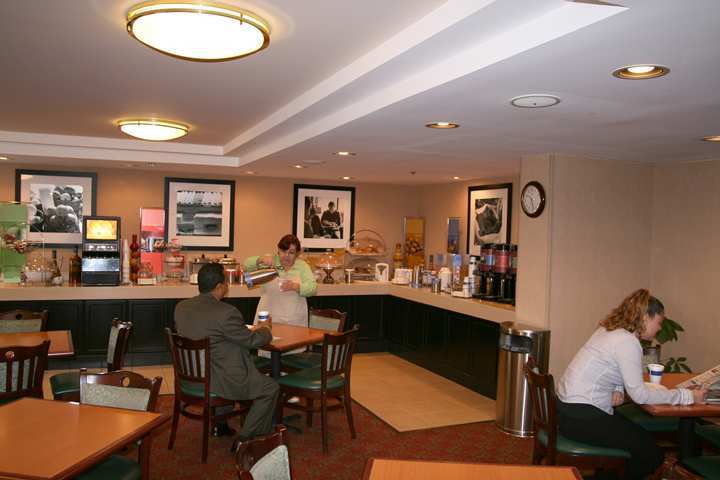 Holiday Inn Express Hartford South - Rocky Hill By Ihg Ресторан фото